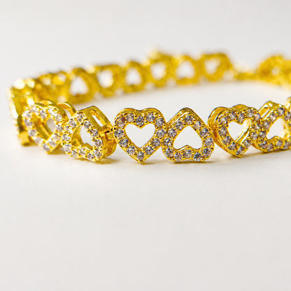 Gold Tone Heart Bracelet for Women Teen Girls Full Pavé Crystal Rhinestone Interlocking Heart Link Charm Bangle Adjustable Extension Chain Western Fashion Luxury Romantic Jewelry Anniversary Valentine Gift