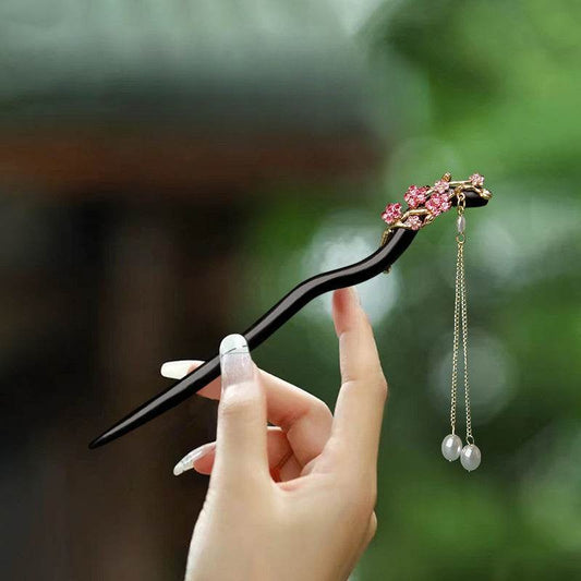 Black Sandalwood Vintage Tassel Hairpin for Hanfu and Gift Giving - STAR8S