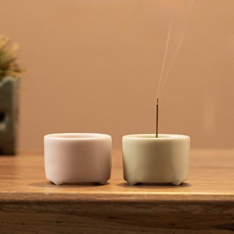 Charming Ceramic Incense Holder – Mini Creative Design, Perfect for Home - STAR8S