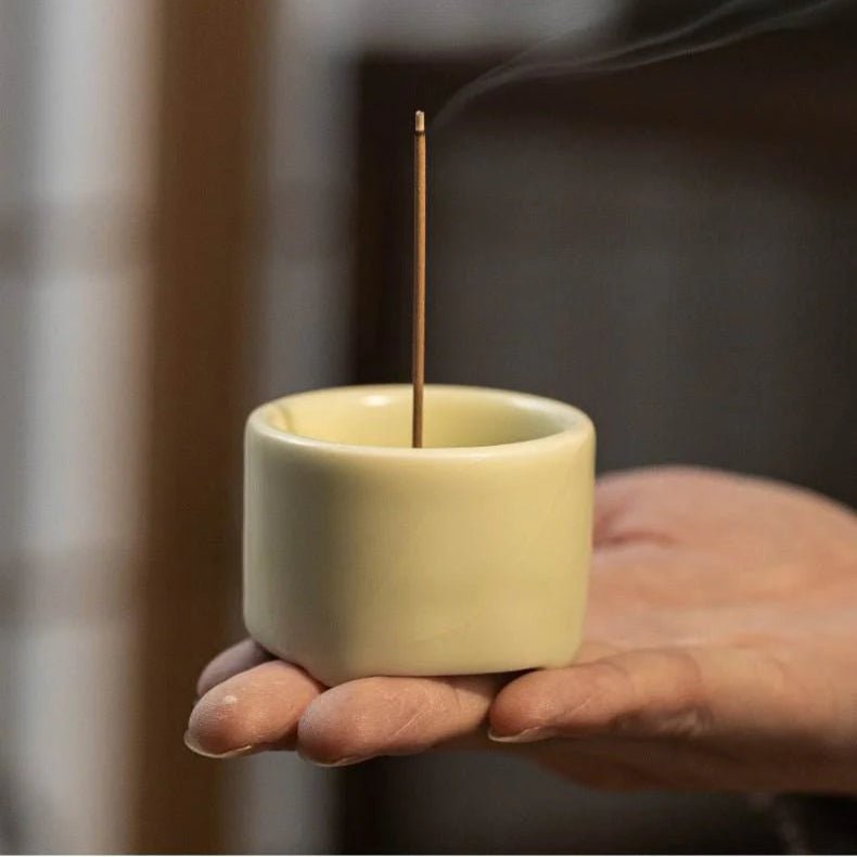Charming Ceramic Incense Holder – Mini Creative Design, Perfect for Home - STAR8S
