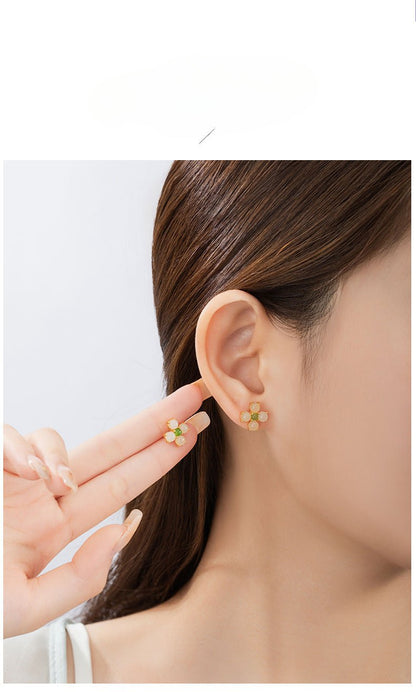 Charming & Lucky Clover Stud Earrings - Hetian Jade 925 Silver Flower Earrings | STAR8S
