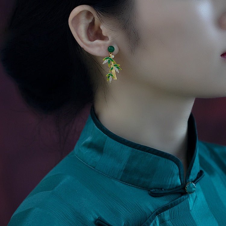 chinese bamboo leaf enamel earrings | vintage chinese style enamel jewelry | traditional chinese earrings - star8s