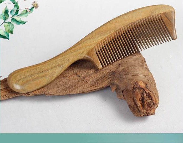 Chinese Hair Comb – Vintage Green Sandalwood Carved Gift, Elegant & Romantic Hair Care - STAR8S