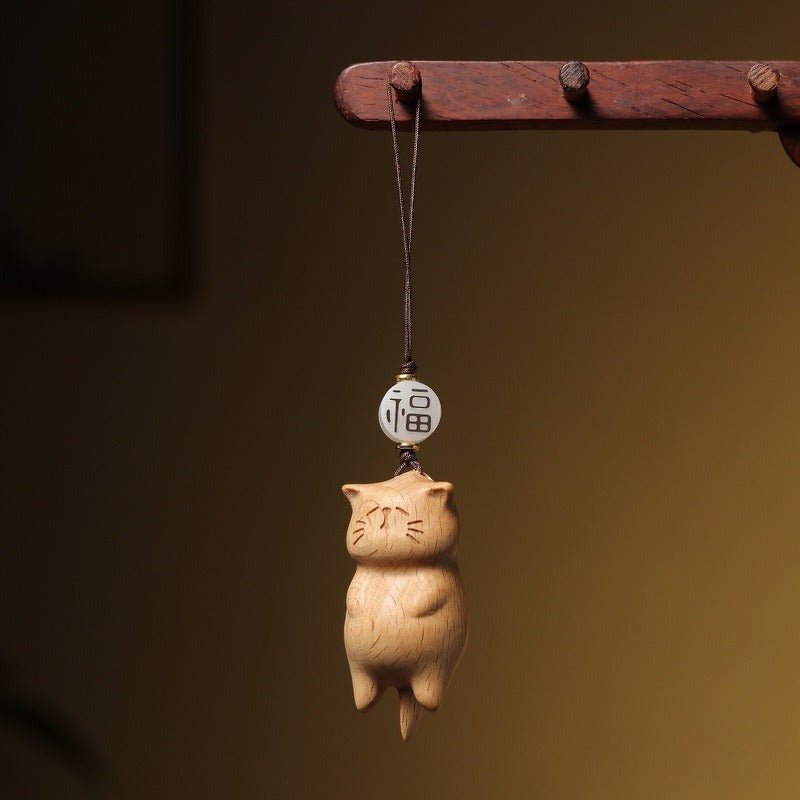 Creative Wooden Beech Cat Keychain – Cute Hand - Carved Cat Keychain Pendant for Bags - STAR8S