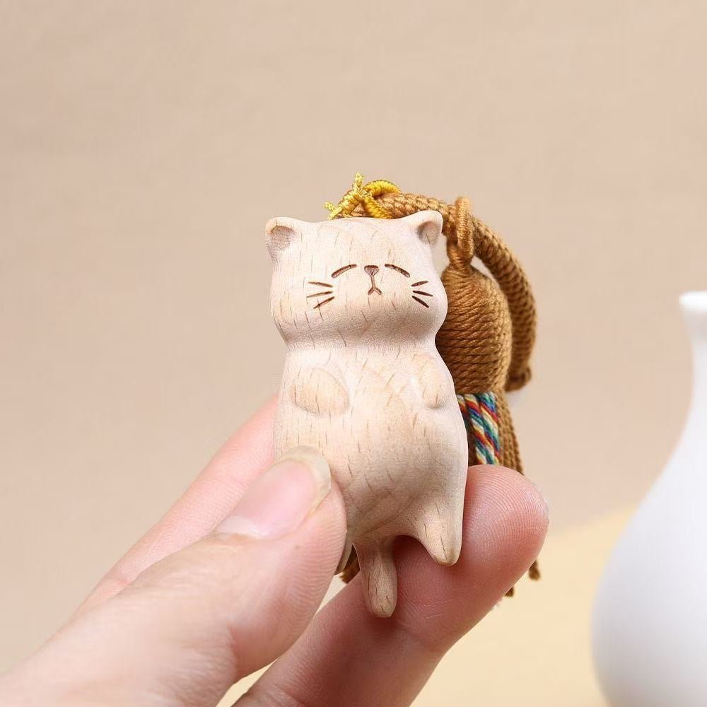 creative wooden beech cat keychain – cute hand - carved cat keychain pendant for bags - star8s