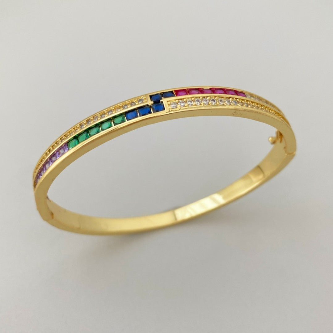 Elegant Zirconia - Plated Bracelet for Women – Fashionable 18K Gold Copper Bangle with Full Diamond - Like Stones - STAR8S