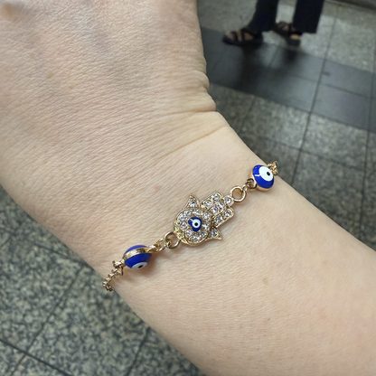 Protective Evil Eye Hamsa Bracelet - Gold-Plated Spiritual Talisman Wristband with Sparkling Diamonds & Heart Accents - Meaningful Mindfulness Blessing Gift for Her