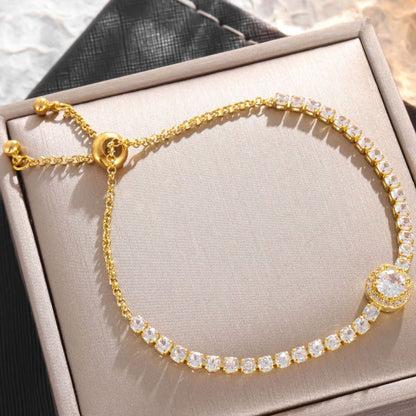 Fashionable Rose Gold Heart Zircon Bracelet – Simple & Elegant for Women - STAR8S