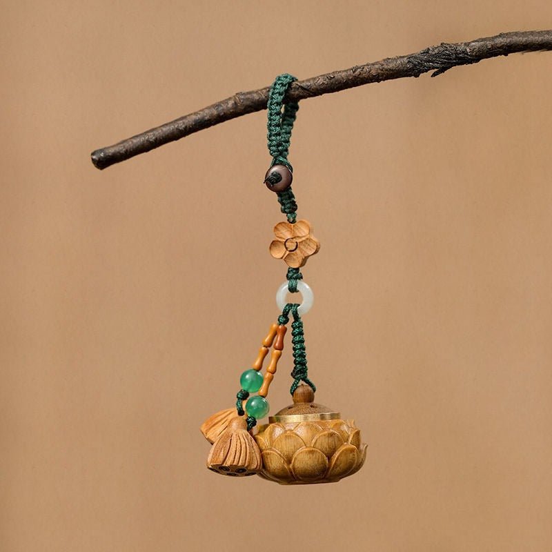 Green Sandalwood Lotus Incense Bag Phone Chain | Antique Aroma Keychain, Fragrance Hanging Ornament, Mobile Charm, and Gift - STAR8S