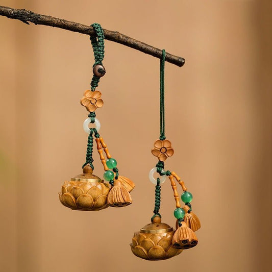 Green Sandalwood Lotus Incense Bag Phone Chain | Antique Aroma Keychain, Fragrance Hanging Ornament, Mobile Charm, and Gift - STAR8S