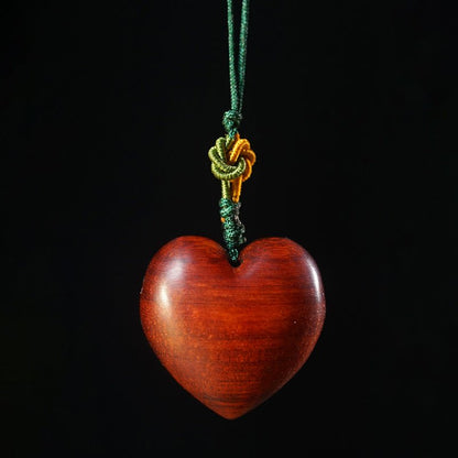 Green Sandalwood / Rosewood Heart - Carved Wooden Keychain Pendant – Handcrafted Apple - Style Wood Keychain & Bag Charm - STAR8S