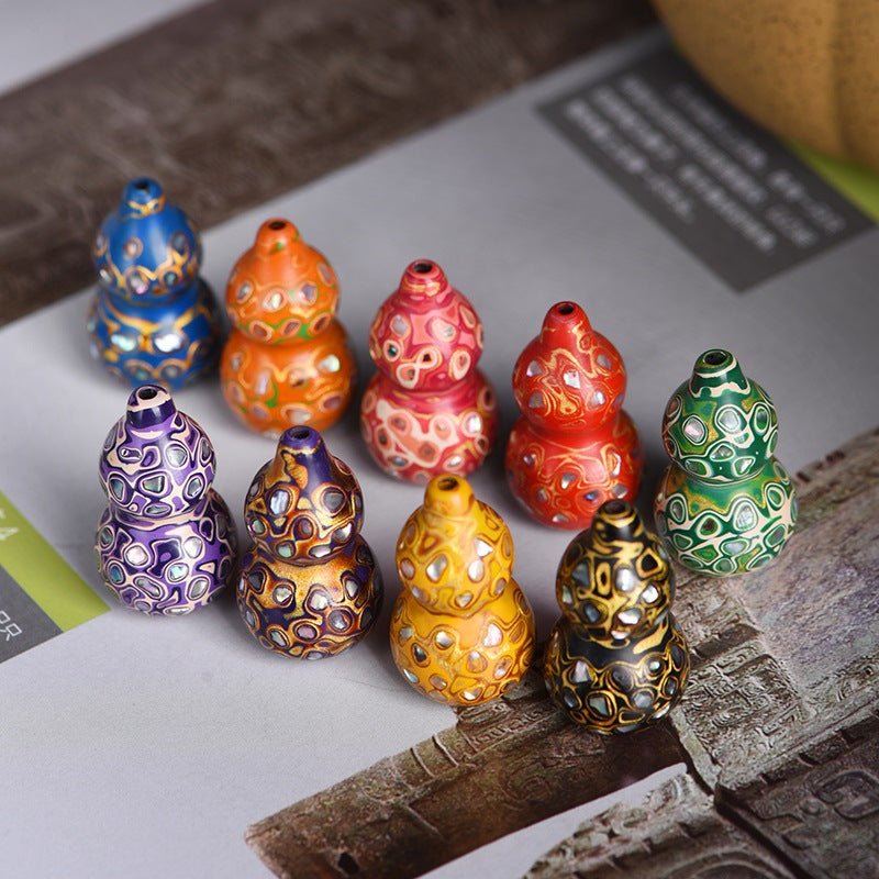 Handcrafted Chinese Lacquer Gourd Pendant – Unique Decorative Ornament for Prosperity and Good Fortune - STAR8S