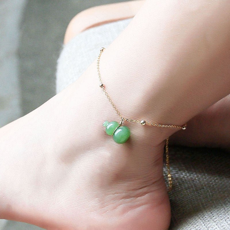 Handcrafted Jade Gourd Pendant Necklace Chain – Elegant & Minimalistic Jade Jewelry - STAR8S
