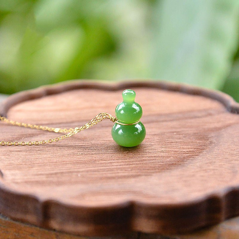 handcrafted jade gourd pendant necklace chain – elegant & minimalistic jade jewelry - star8s