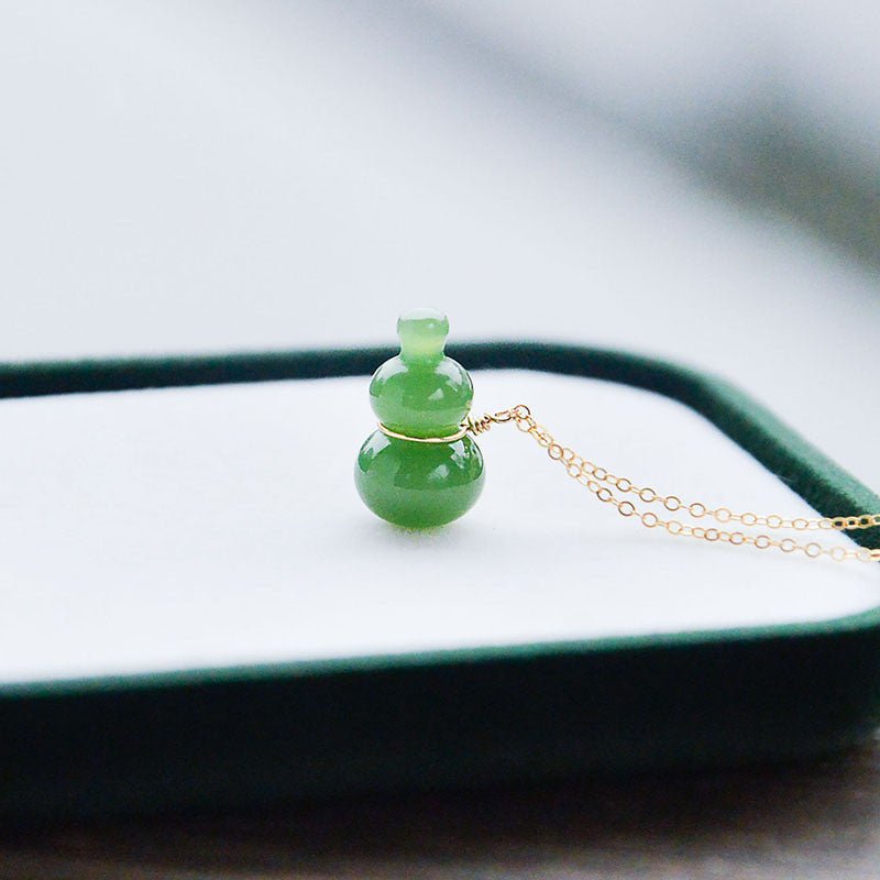 handcrafted jade gourd pendant necklace chain – elegant & minimalistic jade jewelry - star8s