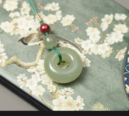 Handcrafted Jade Keychain with Ping An Kou – Perfect Car Keychain & Phone Pendant for Men and Women ✨🔑📱 - STAR8S