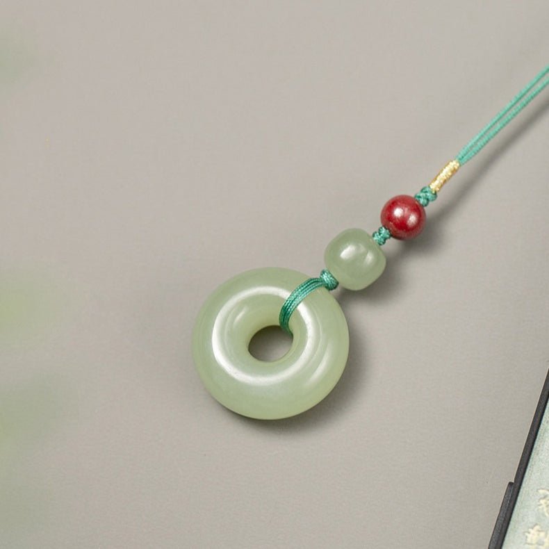 Handcrafted Jade Keychain with Ping An Kou – Perfect Car Keychain & Phone Pendant for Men and Women ✨🔑📱 - STAR8S