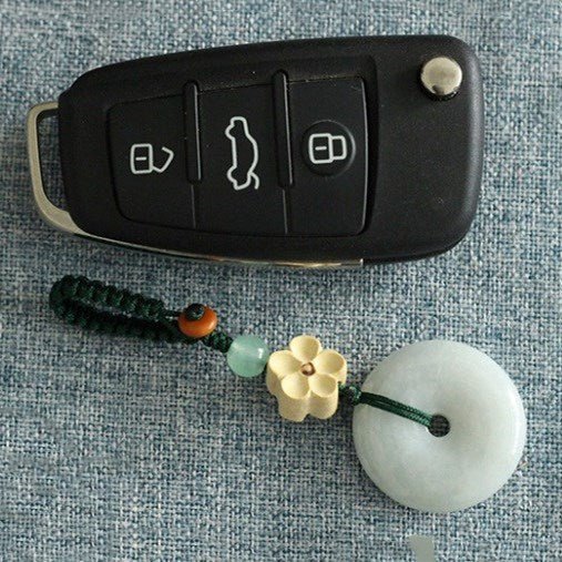 🌿 Jade Keychain - Ping An Kou Pendant for Men and Women, Minimalist Phone Charm & Keyring Accessory 🌿 - STAR8S