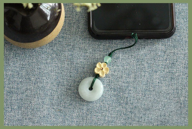 🌿 jade keychain - ping an kou pendant for men and women, minimalist phone charm & keyring accessory 🌿 - star8s