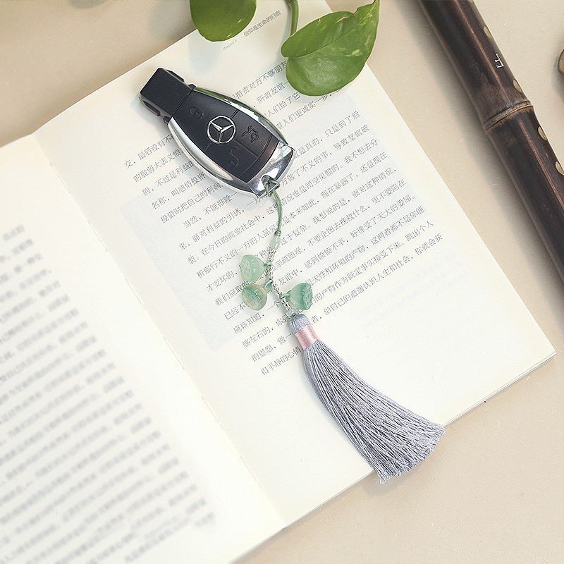 Natural Green Agate Lotus Seed Phone Charm Keychain with Tassel – Stylish & Unique Design - STAR8S