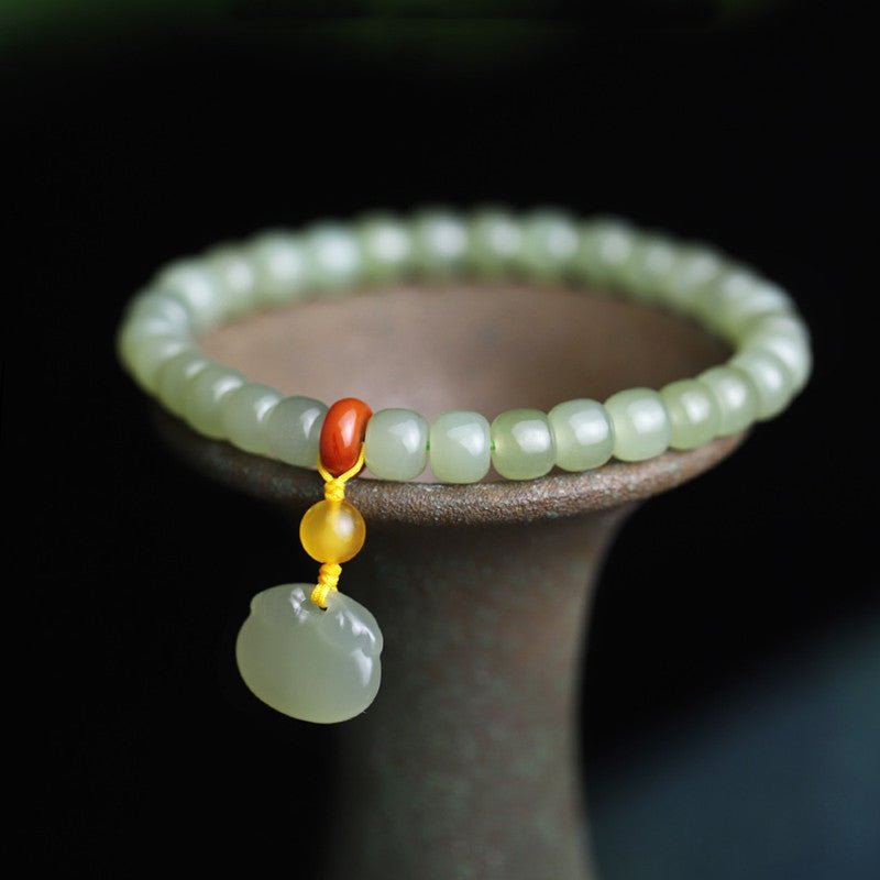 Natural Hetian Jade 6x7mm Single Strand Bracelet with Ruyi Pendant - Simple and Elegant Jewelry for Women 🌿✨ - STAR8S