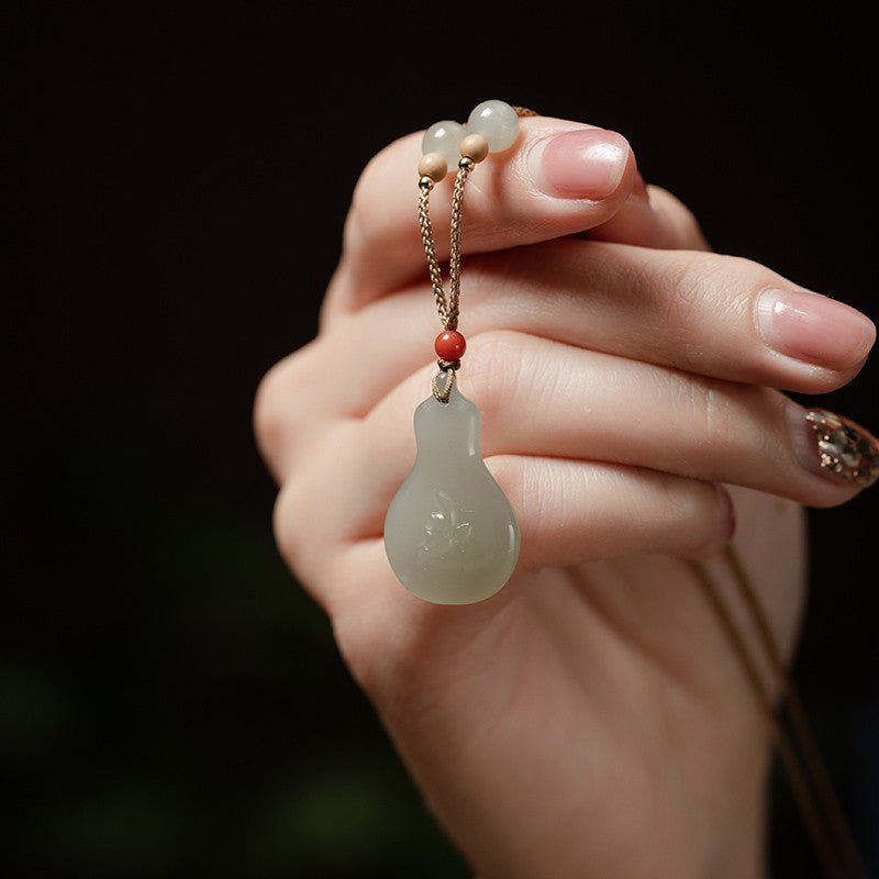 natural hetian jade gourd pendant necklace for women - star8s