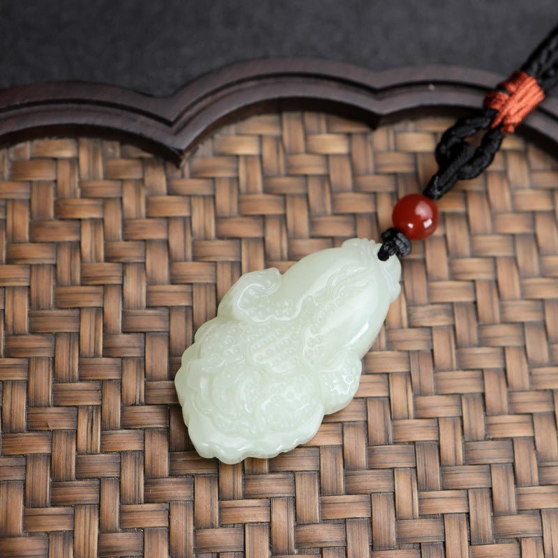 Natural Hetian Jade White Jade Cabbage Pendant - Smooth & Fine Texture, Ideal for Men and Women - STAR8S
