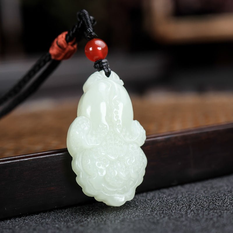 Natural Hetian Jade White Jade Cabbage Pendant - Smooth & Fine Texture, Ideal for Men and Women - STAR8S