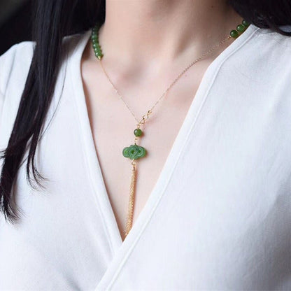 Natural Jade Necklace | Handcrafted 14K Gold - Plated Clavicle Chain for Women - Elegant and Timeless Fashion Jewelry 🌿💚 - STAR8S