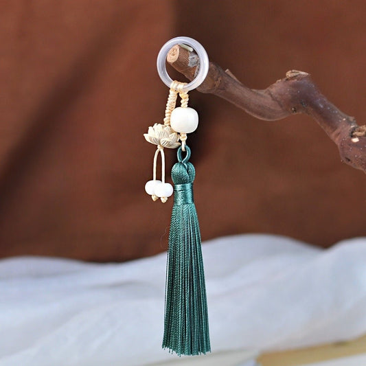 Ruyi Tassel Keychain with Bodhi Carving & Lotus Design – Elegant & Spiritual Accessory - STAR8S