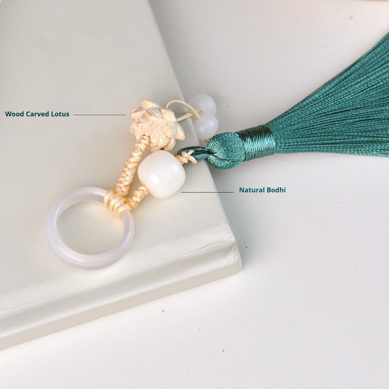 Ruyi Tassel Keychain with Bodhi Carving & Lotus Design – Elegant & Spiritual Accessory - STAR8S
