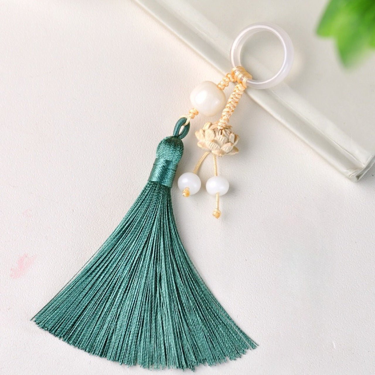 Ruyi Tassel Keychain with Bodhi Carving & Lotus Design – Elegant & Spiritual Accessory - STAR8S