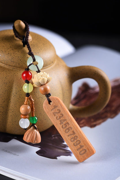 Sandalwood & Agarwood Keychain - Peaceful, Safe, and Joyful Wooden Car Keychain - STAR8S