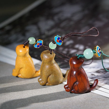 Sandalwood Carved Sitting Cat Mobile Pendant – Creative Chinese Keychain & Pendant for Cat Lovers - STAR8S