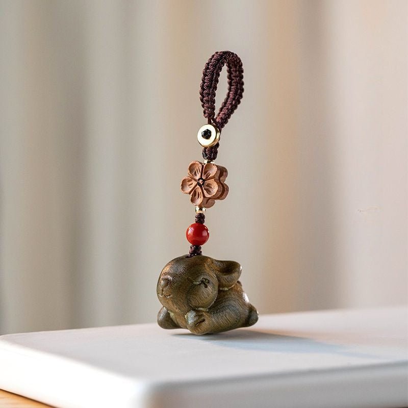 sandalwood zodiac rabbit keychain | cute car keychain pendant for men & women - star8s