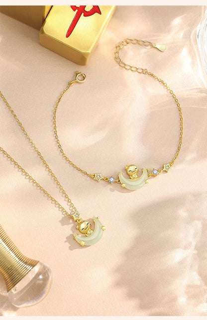 Stone Necklace - Moon Boat Cute Snake Hetian & Red Agate | STAR8S