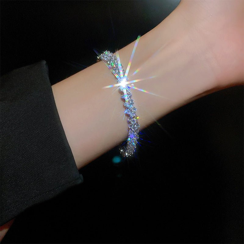 super sparkling zircon inlay snap bracelet luxury, and elegant design for women - star8s