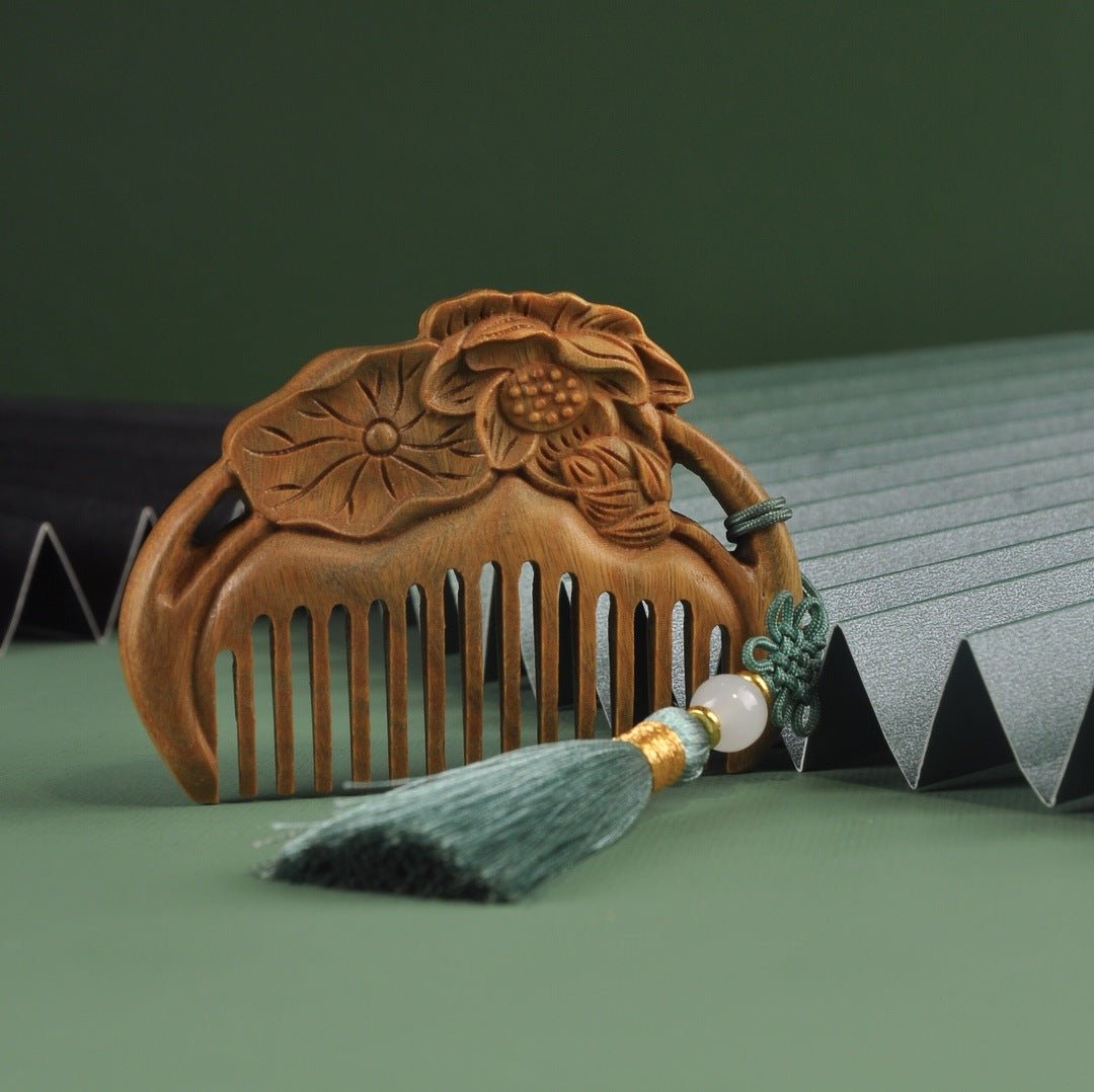 Vintage Green Sandalwood Comb with Lotus Carving - Portable Mini Hair Comb - Perfect Gift - STAR8S