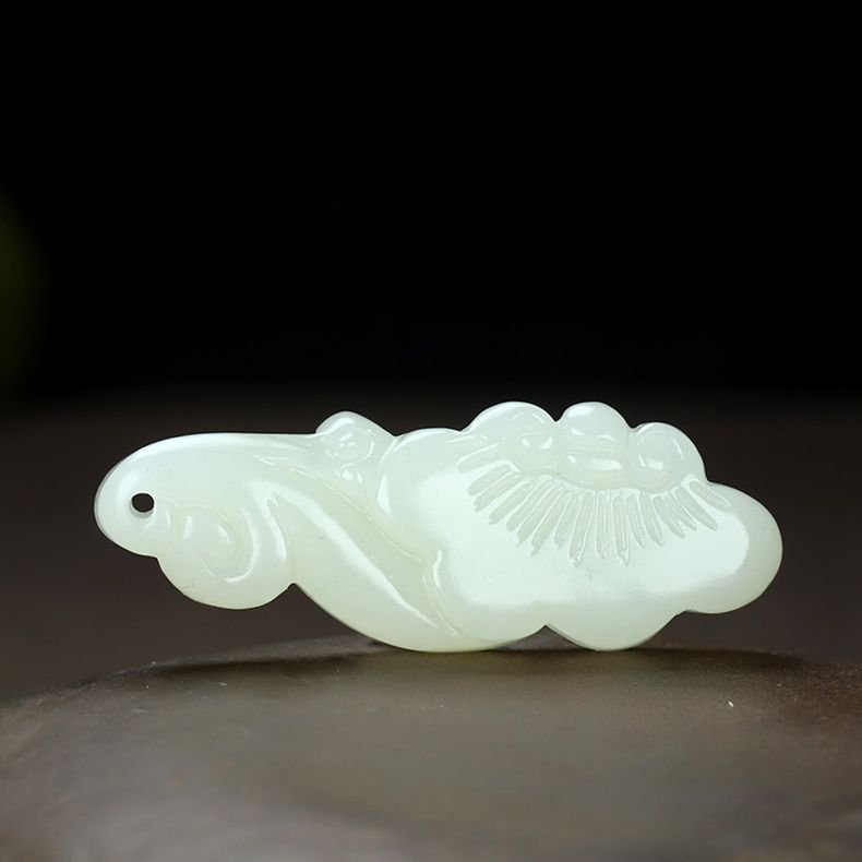 White Hetian Jade Ruyi Necklace Pendant 🐉 | Elegant Jade Necklace for Good Luck & Protection ✨ - STAR8S